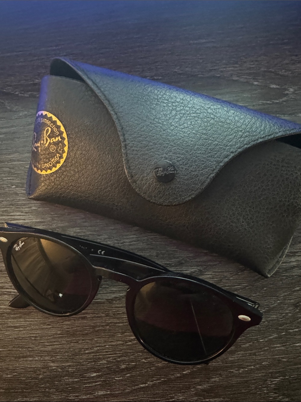 Ray-Ban Black Sunglasses with Black Case